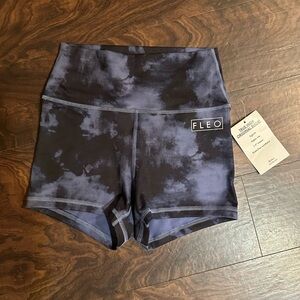 FLEO True High Original Short - Size Small